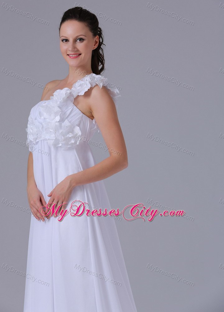 Romantic Wedding Dress with Flower Decorated One Shoulder