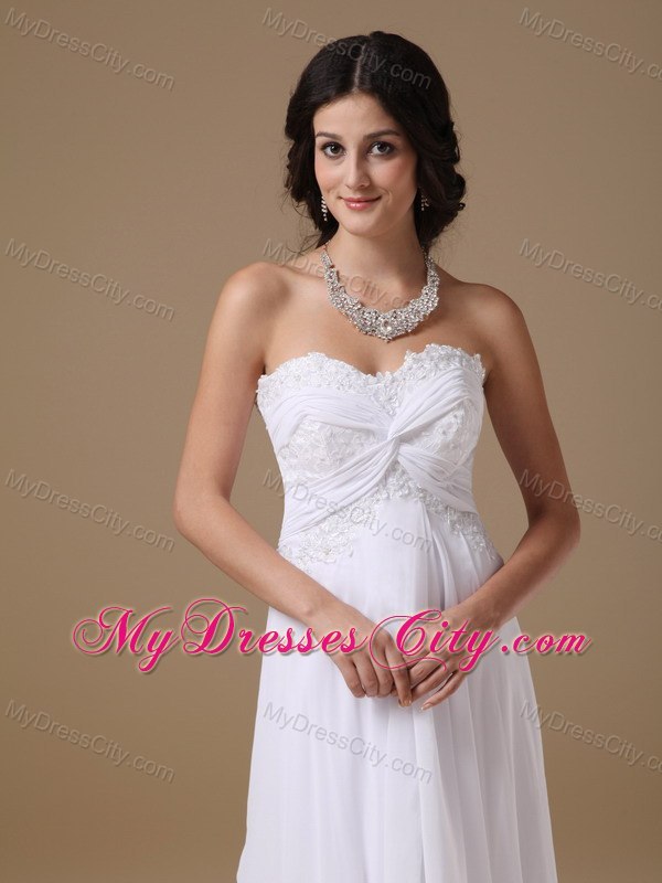 Empire Sweetheart Floor-length Wedding Dress with Lace Bodice