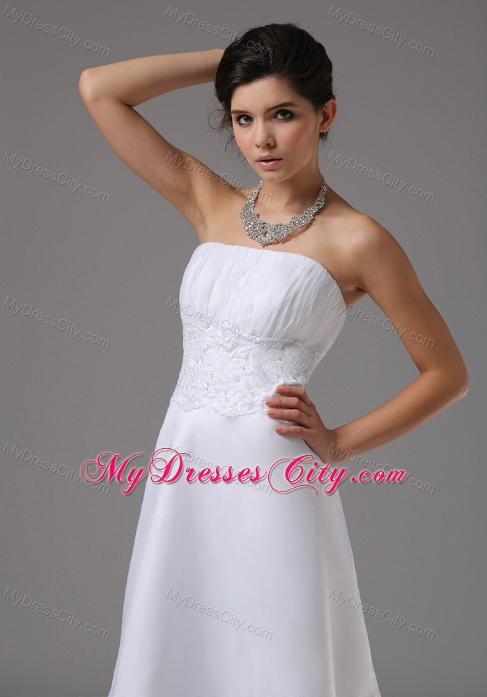 Knee-length Wedding Dress with Lace Decorated Waist and Hemline