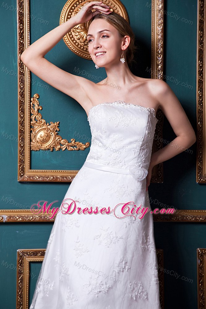 Modest Column Strapless Ankle-length Appliques Wedding Dress