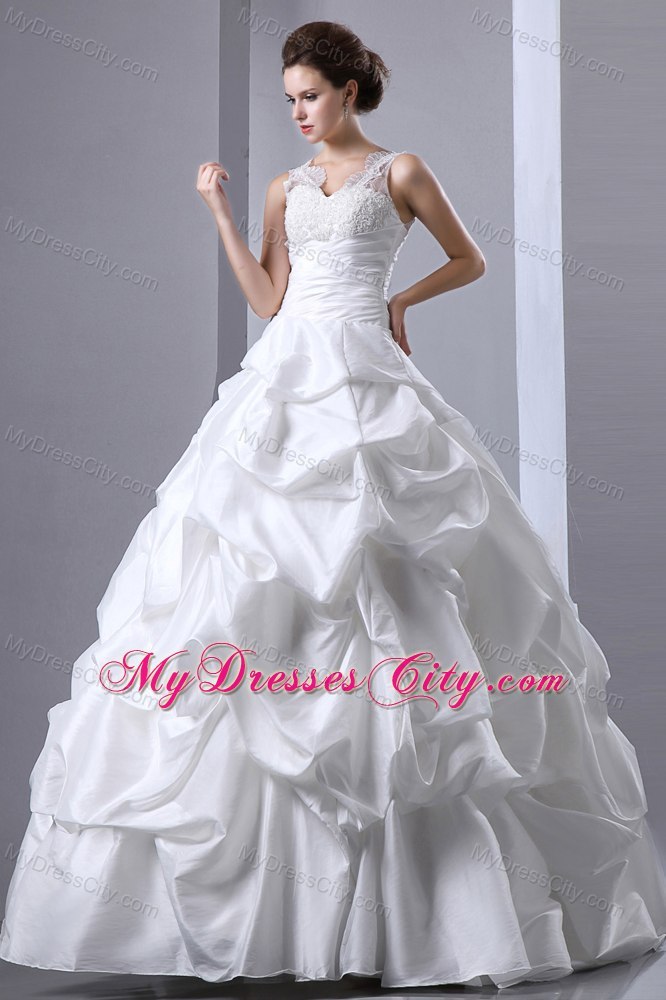 Elegant Long A-line V-neck Appliques and Pick-ups Bridal Gown