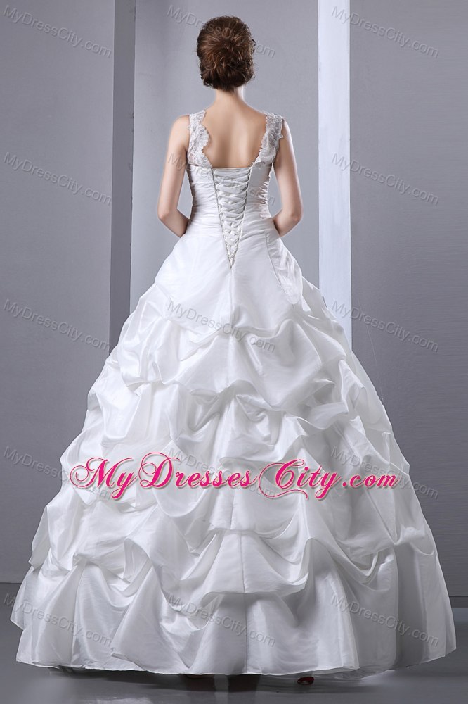 Elegant Long A-line V-neck Appliques and Pick-ups Bridal Gown