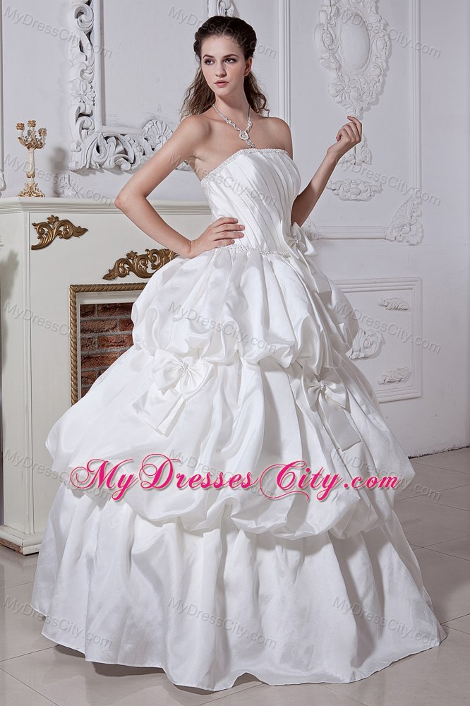 Strapless Floor-length Wedding Dress with Beading and Bows