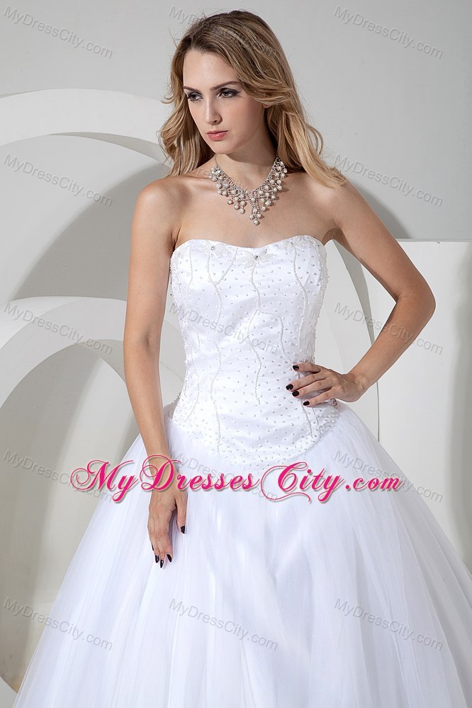 Cheap Tulle Princess Strapless Court Train Beaded Bridal Gown