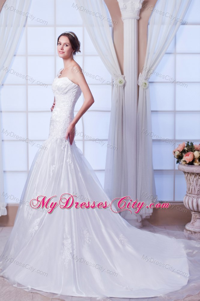 Exquisite Mermaid One Shoulder Organza Embroidery Bridal Gown