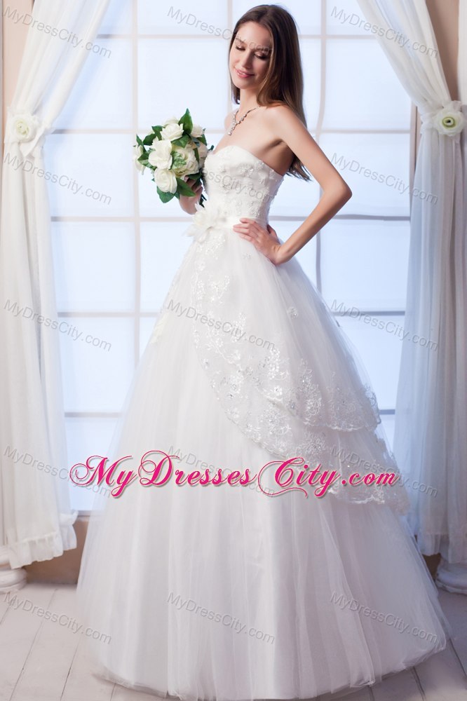 A-line Sweetheart Tulle Appliques and Flowers Wedding Dress