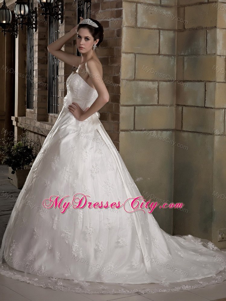 Taffeta and Lace Gorgeous Belt A-line Sweetheart Wedding Dress