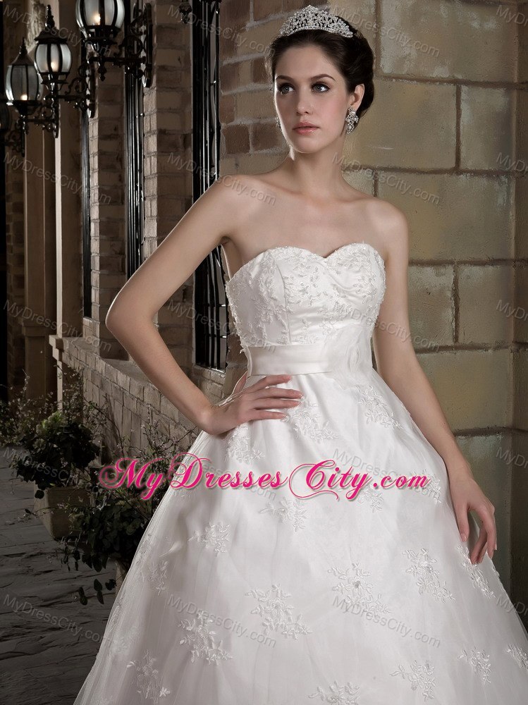 Taffeta and Lace Gorgeous Belt A-line Sweetheart Wedding Dress