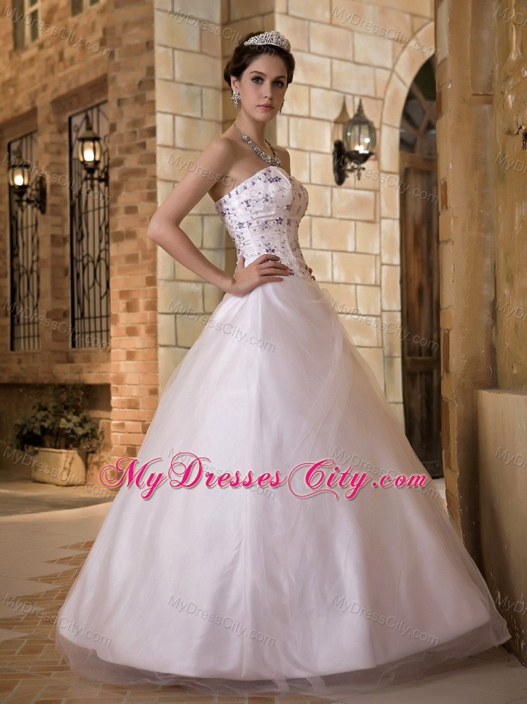 Embroidery Sweetheart Taffeta and Tulle Church Wedding Dress