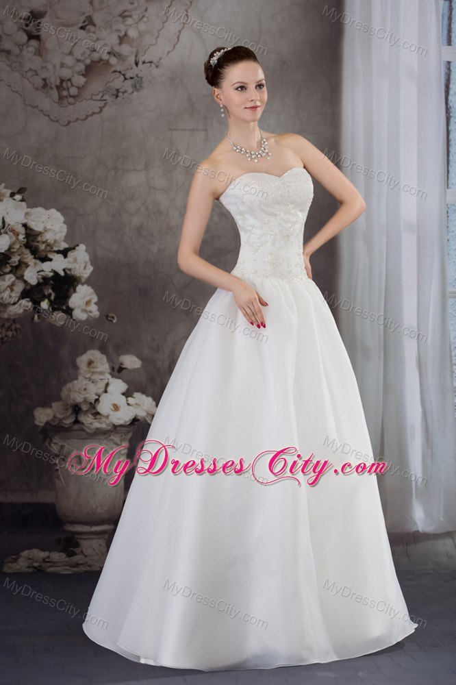 A-line Sweetheart Organza Beading Wedding Anniversary Dress