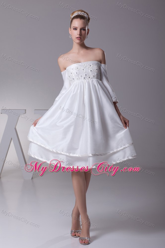 Appliques Strapless Knee-length Wedding Dress with 3 4 Sleeves