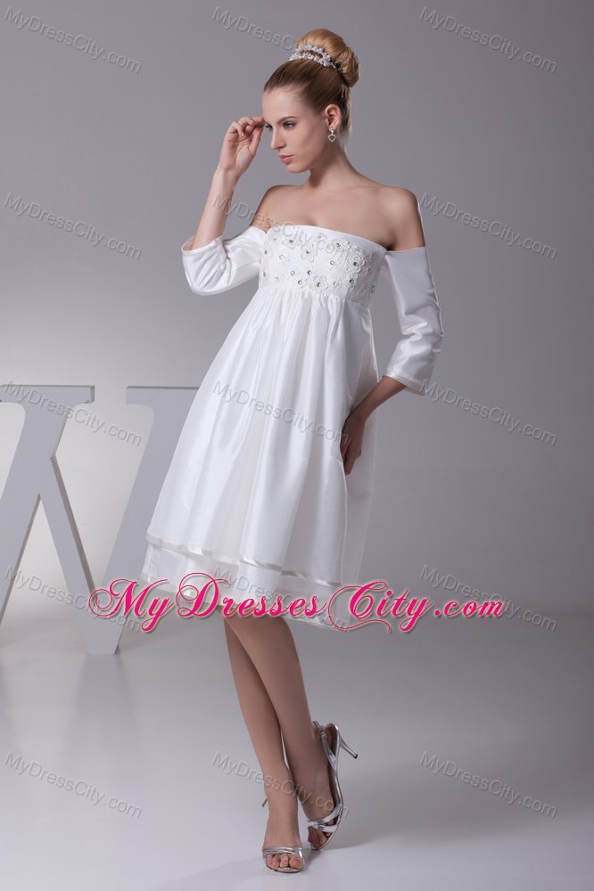 Appliques Strapless Knee-length Wedding Dress with 3 4 Sleeves