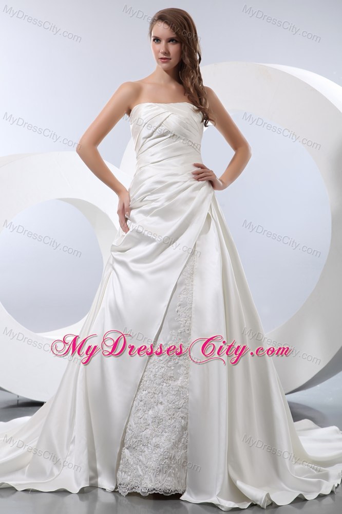 Strapless A-line Ruches Taffeta Wedding Dress with Lace Appliques