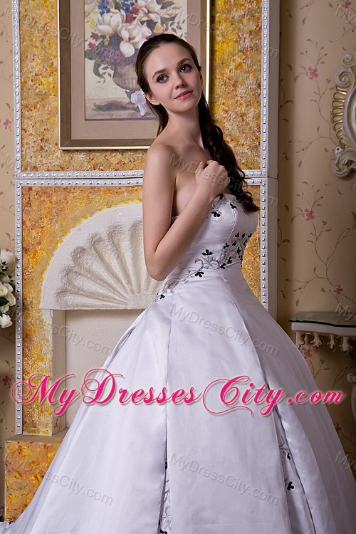 Amazing Style Ball Gown Strapless Satin Embroidery Wedding Dress