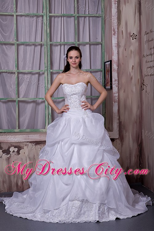 Latest Style Strapless Satin Appliques Count Train Wedding Dresses