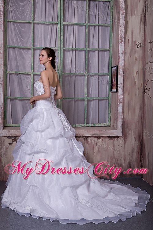 Latest Style Strapless Satin Appliques Count Train Wedding Dresses