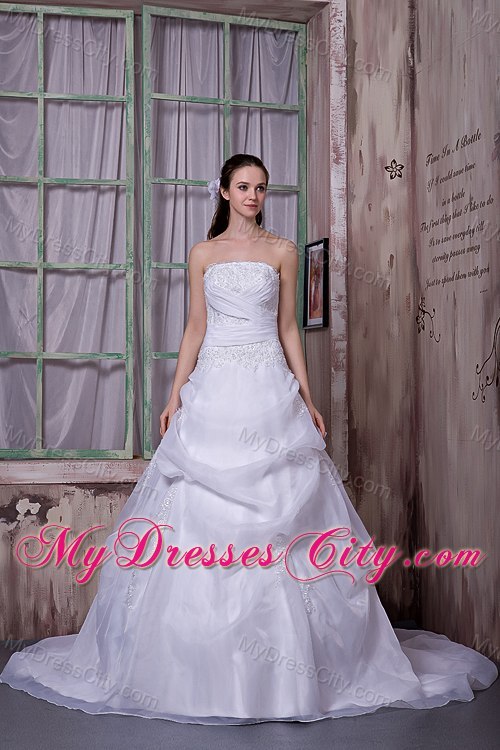 Taffeta and Organza Strapless Appliques Bridal Dress with Train