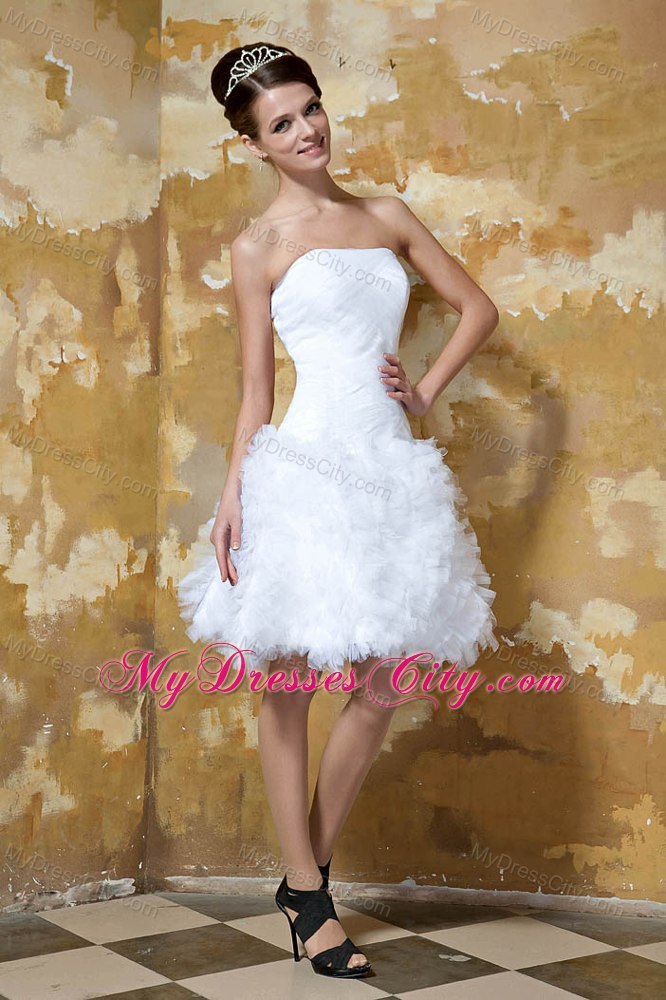 Ruffles Knee-length Strapless 2013 Short Cheap Beach Wedding Dresses