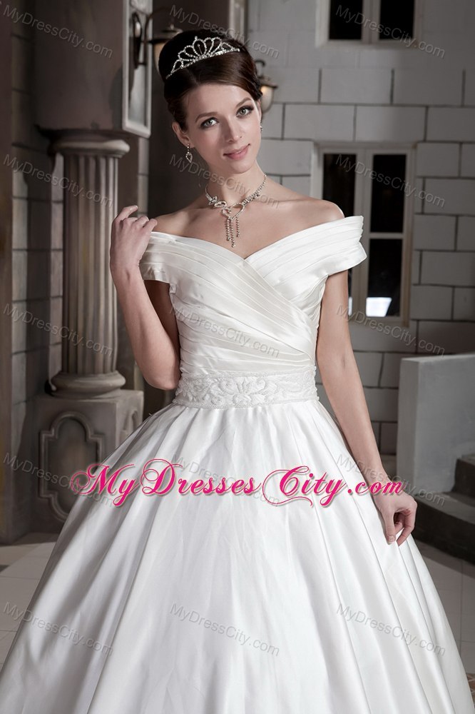 Off The Shoulder Ruching Court Train Wedding Bridal Gowns with Clasp Handle