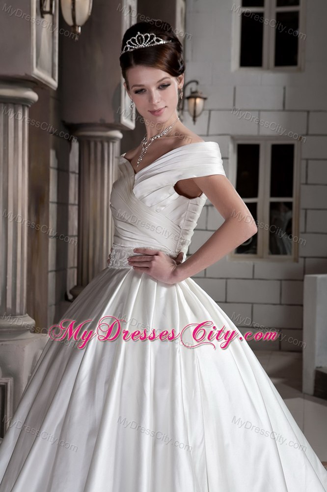 Off The Shoulder Ruching Court Train Wedding Bridal Gowns with Clasp Handle