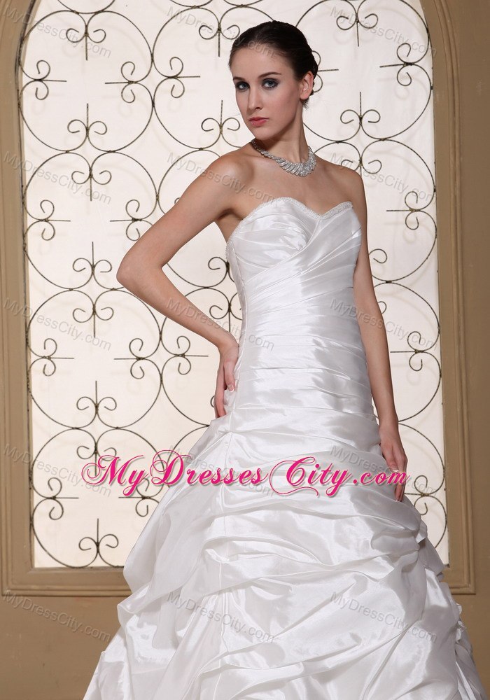 Elegant Chapel Train Pick Ups Sweetheart Wedding Bridal Gown for Church