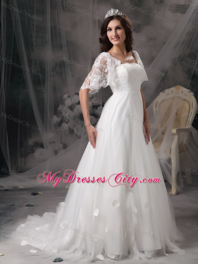 Cap Sleeves Square Neck Brush Train Lace Wedding Dresses with Petals