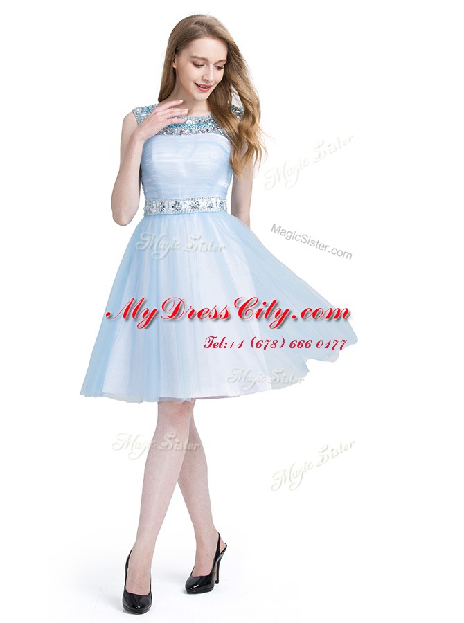 Customized Scoop Sleeveless Knee Length Beading Zipper Dress for Prom with Light Blue