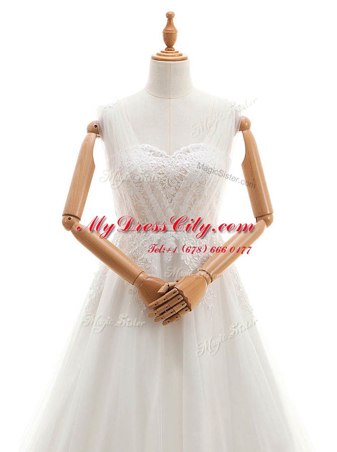 White Sleeveless Court Train Appliques With Train Bridal Gown