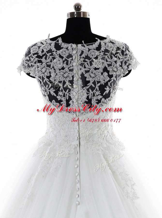 Flirting White Clasp Handle Scoop Lace and Appliques Wedding Dress Tulle and Lace Short Sleeves Brush Train