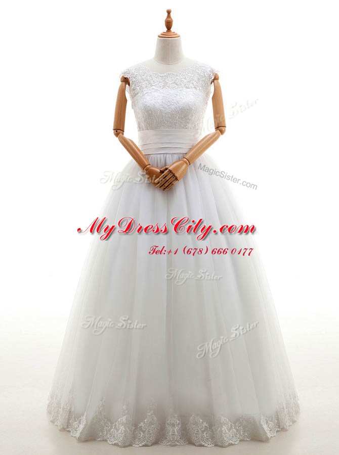 Shining Tulle Scoop Sleeveless Lace Up Lace Bridal Gown in White