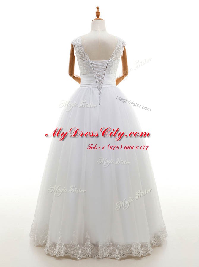 Shining Tulle Scoop Sleeveless Lace Up Lace Bridal Gown in White