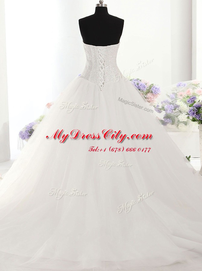 Sleeveless Tulle With Brush Train Lace Up Wedding Gowns in White with Beading