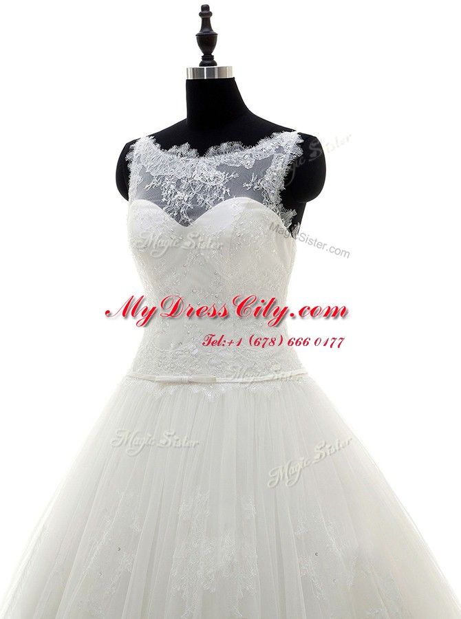 Suitable Scoop With Train Zipper Wedding Gown White for Wedding Party with Appliques Brush Train