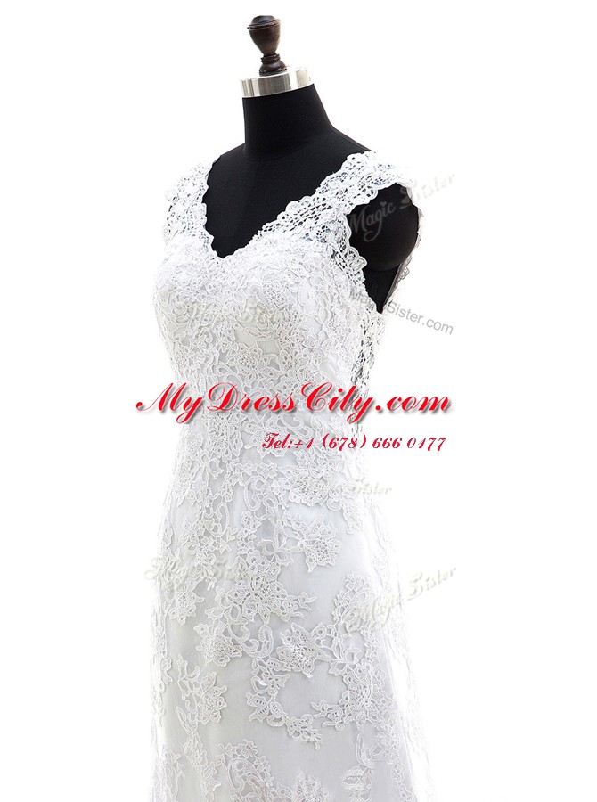 High Class Lace With Train Column/Sheath Sleeveless Lilac Wedding Gowns Brush Train Clasp Handle