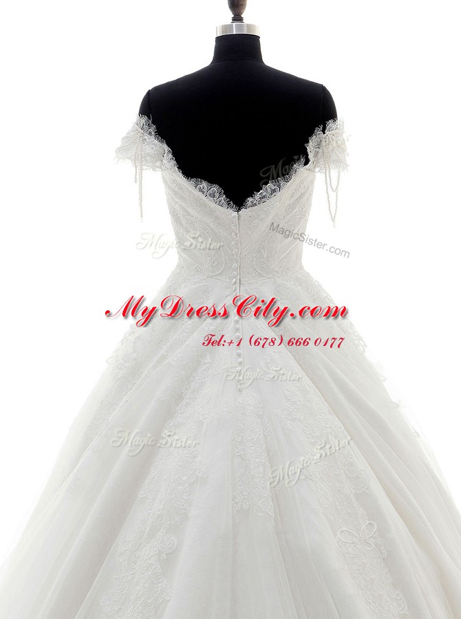 White Off The Shoulder Clasp Handle Lace and Appliques Wedding Gowns Brush Train Short Sleeves