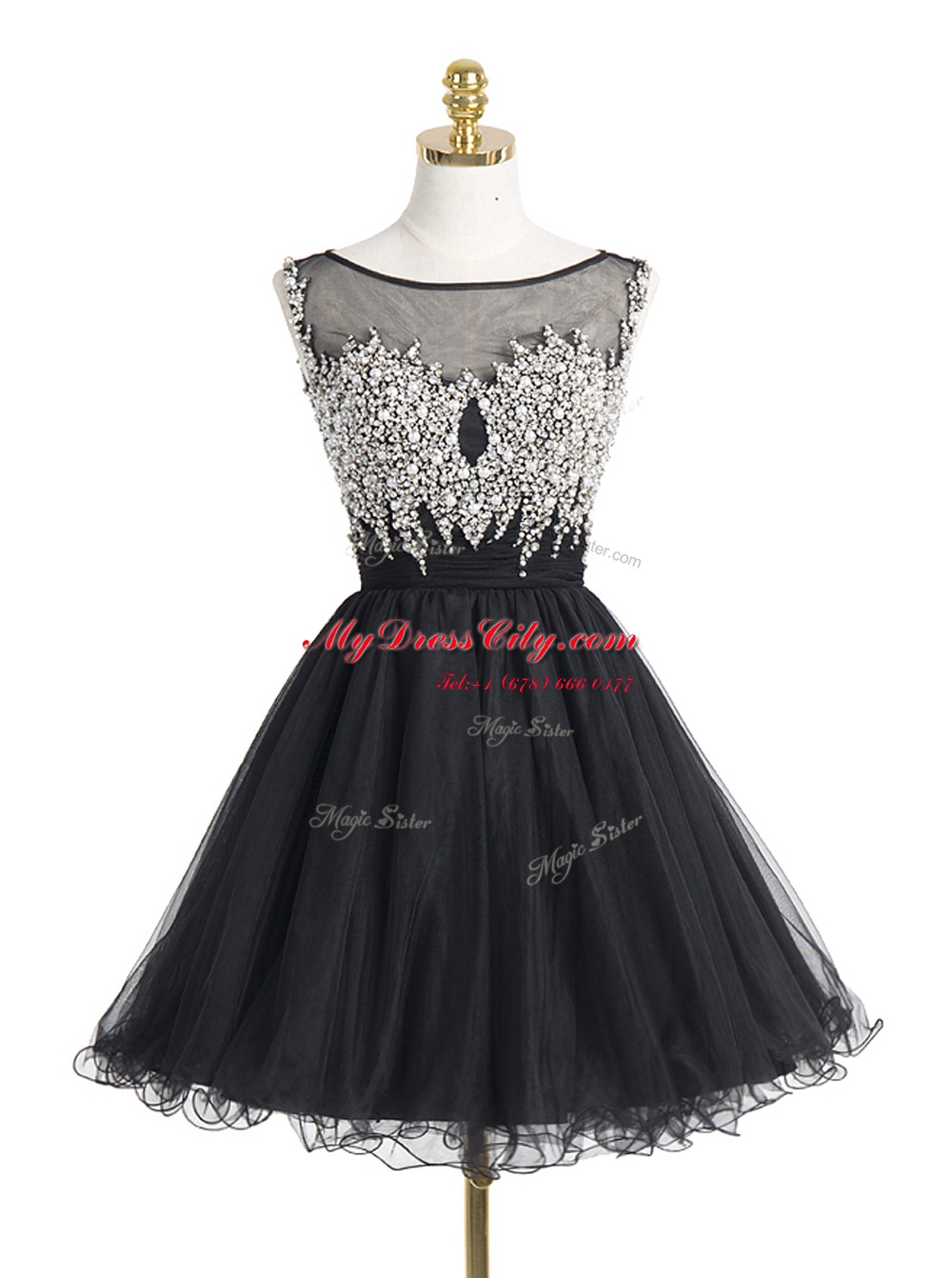 Free and Easy Scoop Black Zipper Dress for Prom Beading and Sequins Sleeveless Mini Length