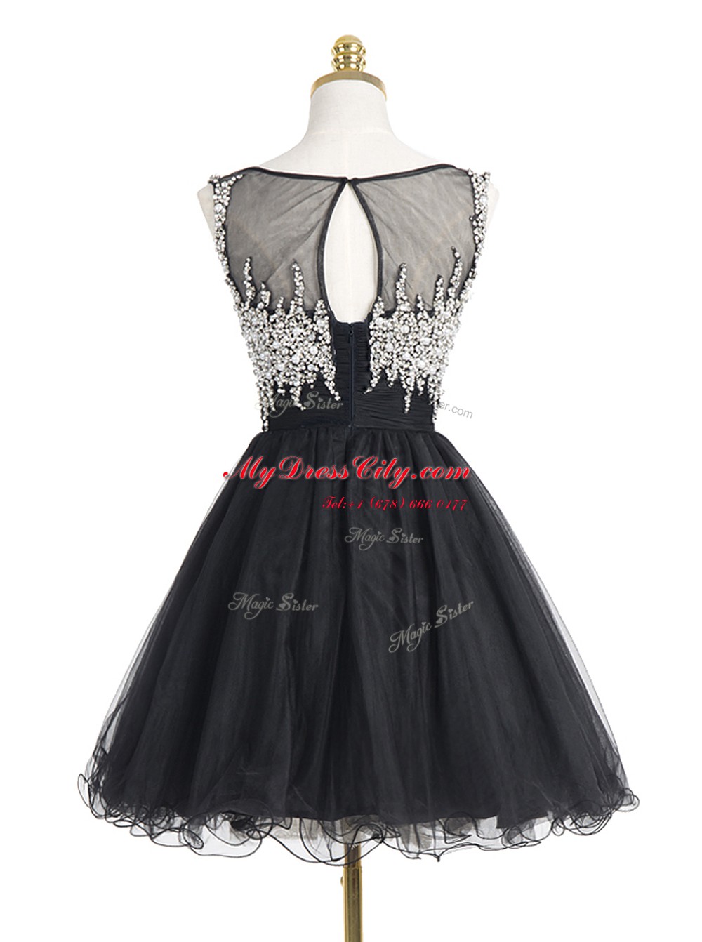 Free and Easy Scoop Black Zipper Dress for Prom Beading and Sequins Sleeveless Mini Length