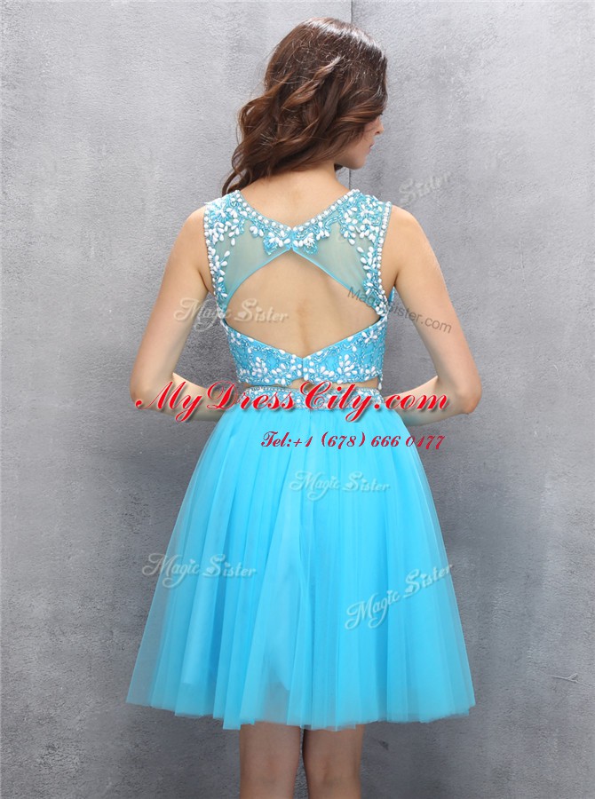 Eye-catching Scoop Sleeveless Knee Length Beading Backless Dress for Prom with Blue