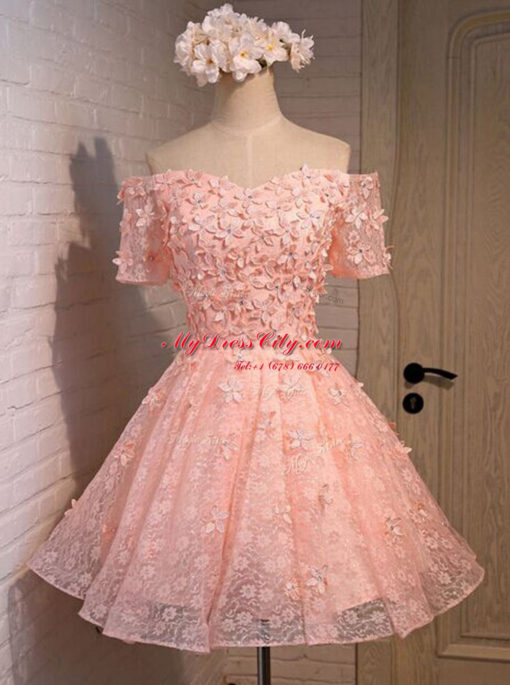 Custom Design Off the Shoulder Lace Sleeveless Mini Length Homecoming Dress and Appliques