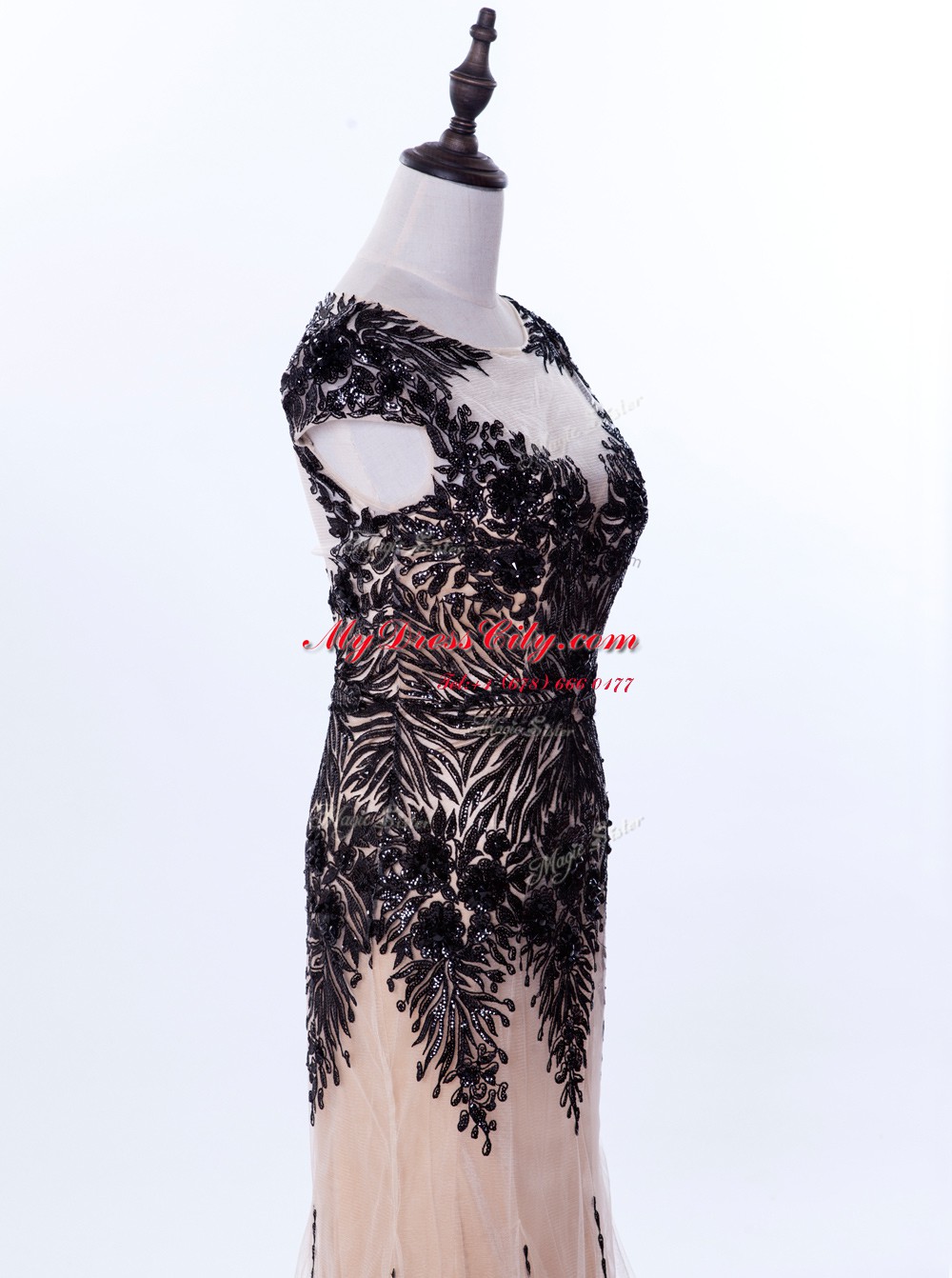 Mermaid Black Tulle Backless Scoop Cap Sleeves Prom Dresses Brush Train Appliques