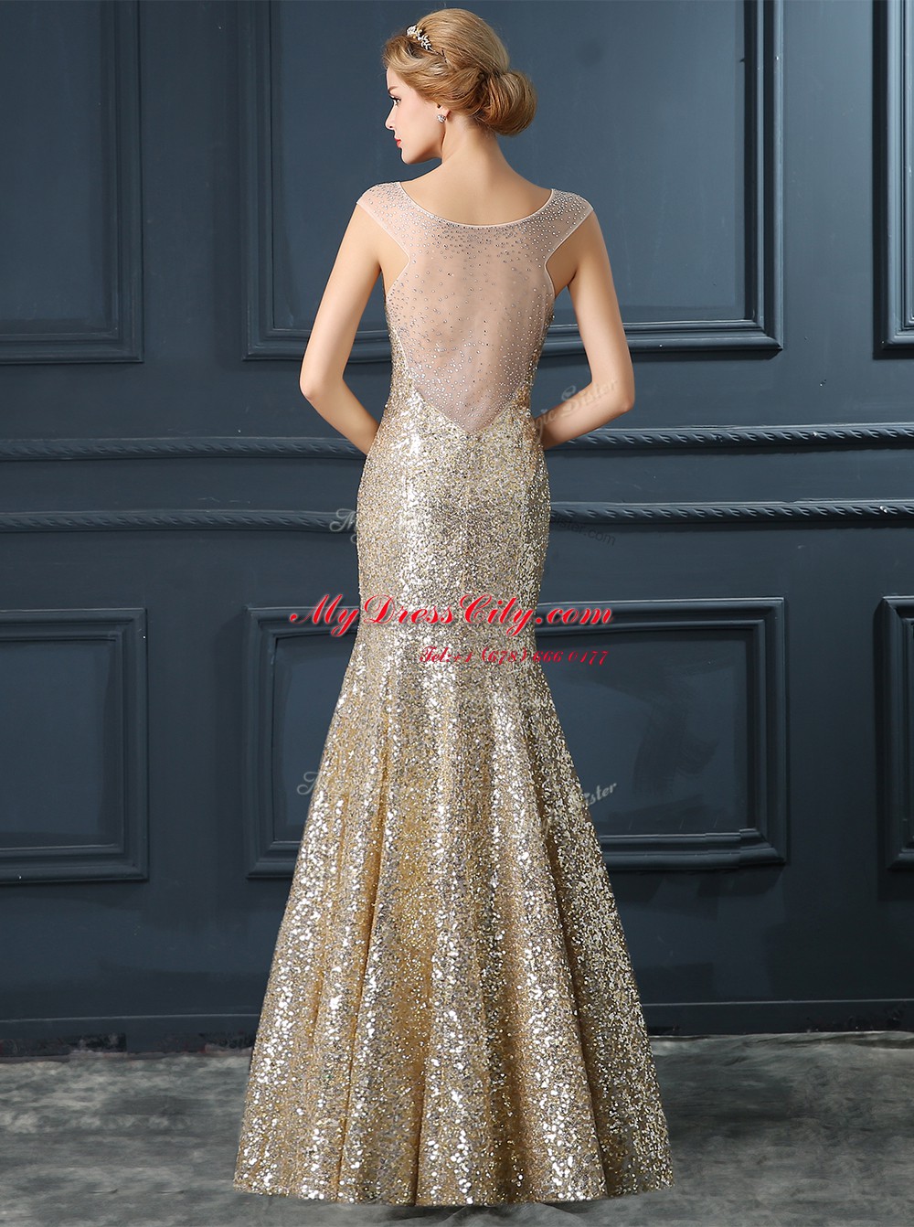 Champagne Mermaid V-neck Sleeveless Sequined Floor Length Zipper Sequins Prom Party Dress