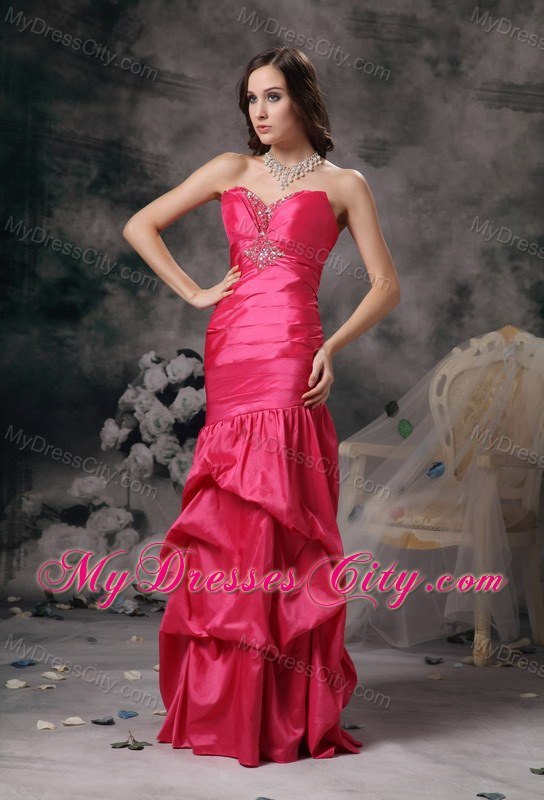 Remarkable Red Sweetheart Beaded Long Prom Dress