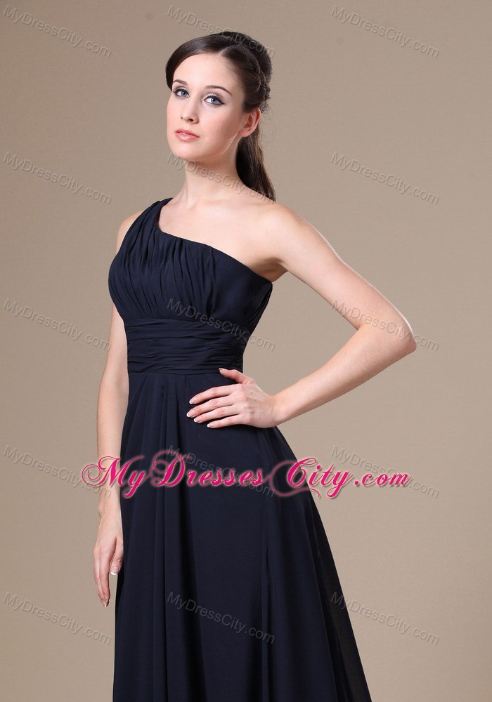 Navy Blue One Shoulder Prom Bridesmaid Dress with Chiffon