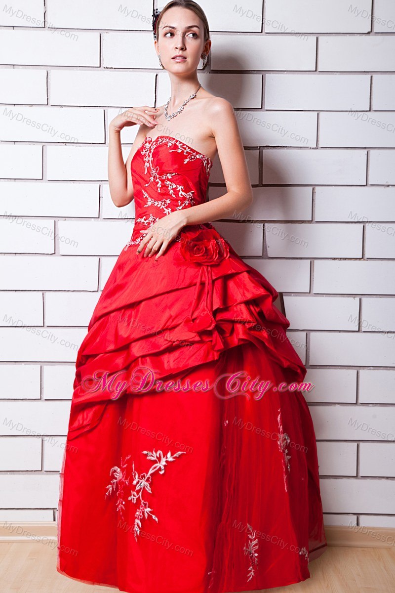 A-line Strapless Taffeta Appliqued Floor-length Prom Dress Red