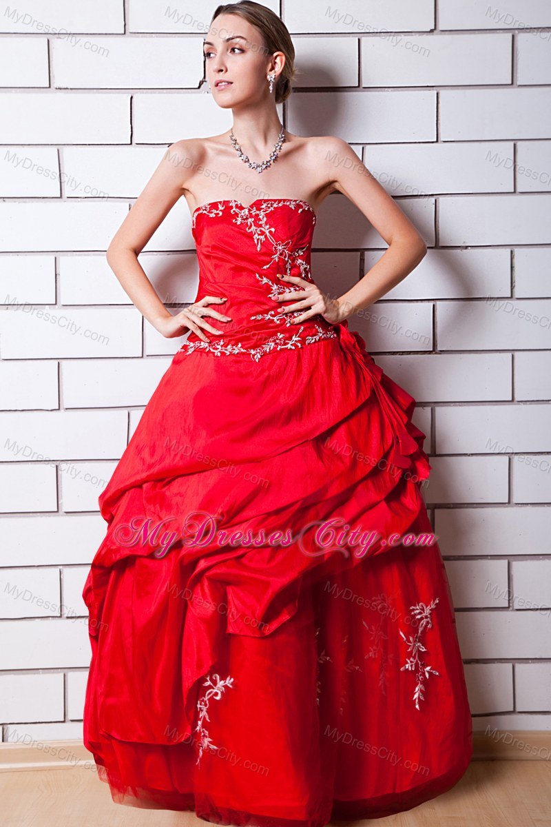 A-line Strapless Taffeta Appliqued Floor-length Prom Dress Red