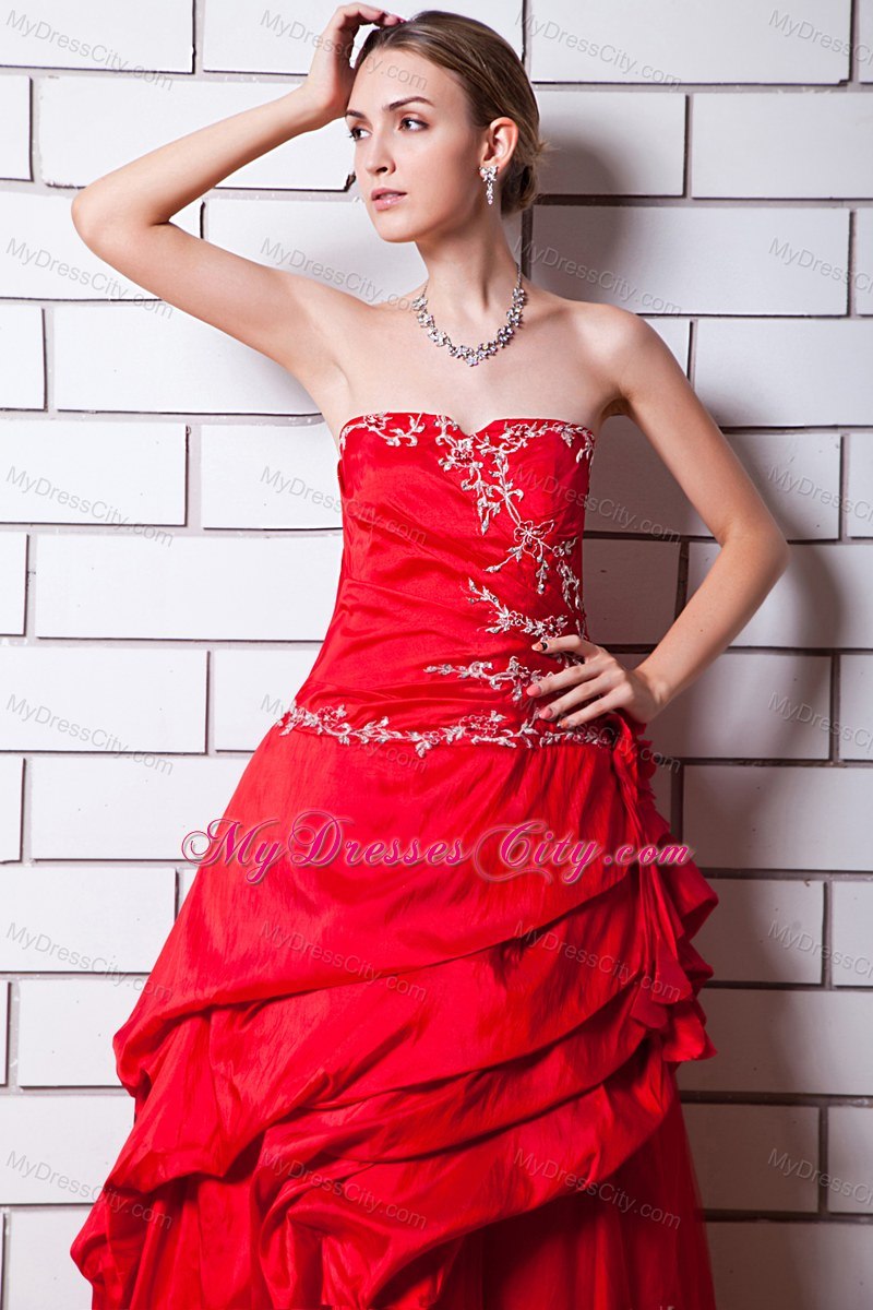 A-line Strapless Taffeta Appliqued Floor-length Prom Dress Red