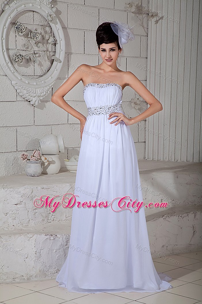 Dresses with the Back Covered Strapless Empire Beading Prom Dress