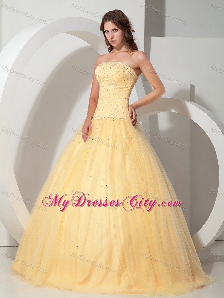 Clearance Strapless Beading Tulle Light Yellow Quinceanera Dress