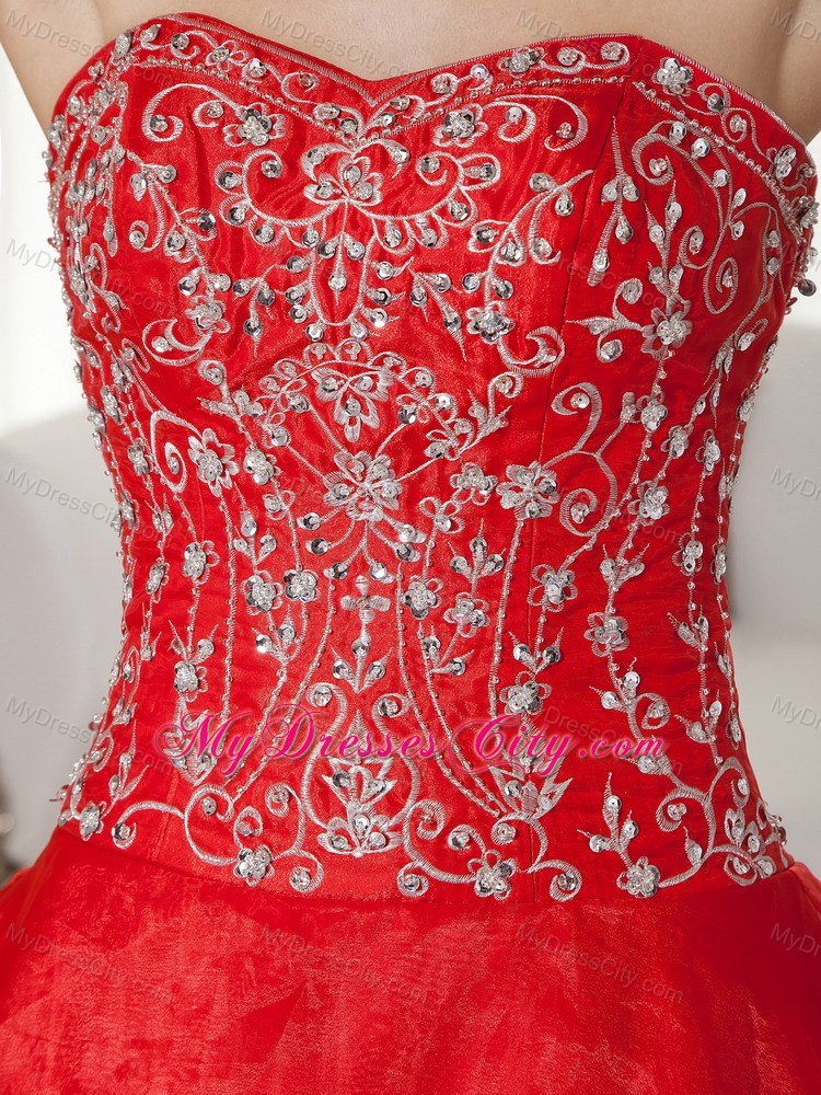 Red Sweetheart Embroidery and Beading Quinceanera Gowns