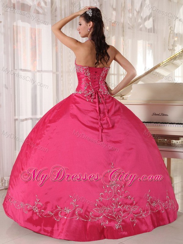 Taffeta Embroidery Halter Red Quinceanera Gowns Designer